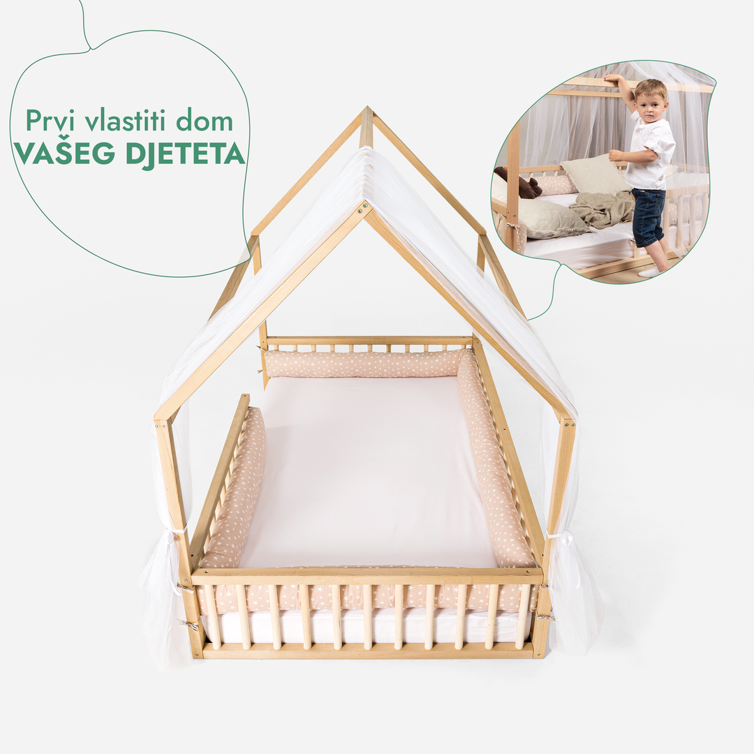 Drveni Montessori podni krevet u obliku kućice s ogradom i krovom za djecu